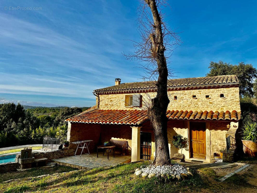 Maison à PIOLENC