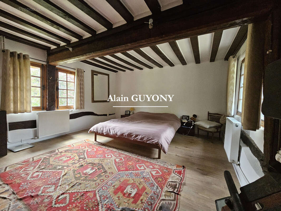 Maison à PONT-L'EVEQUE