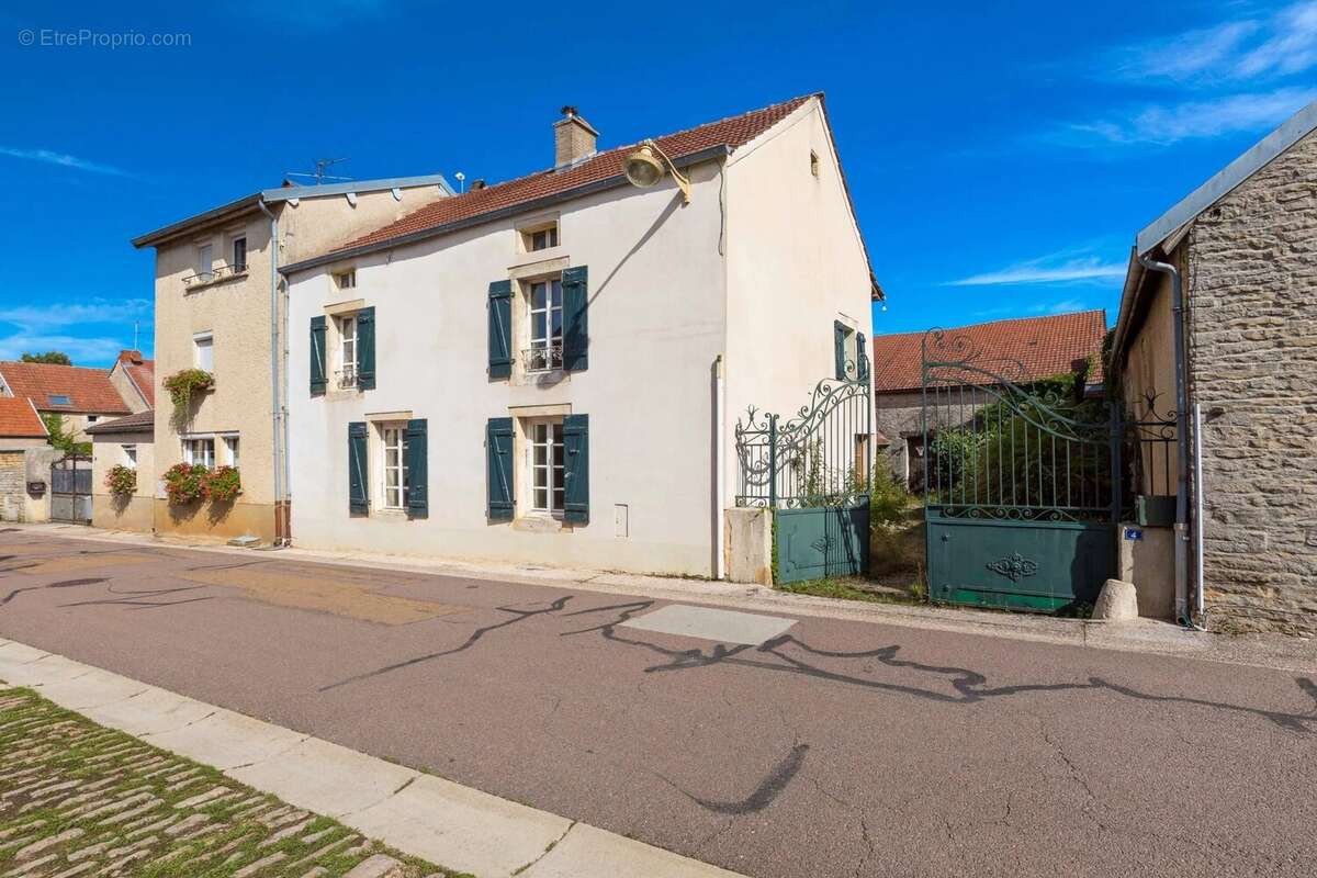 Appartement à CHAIGNAY