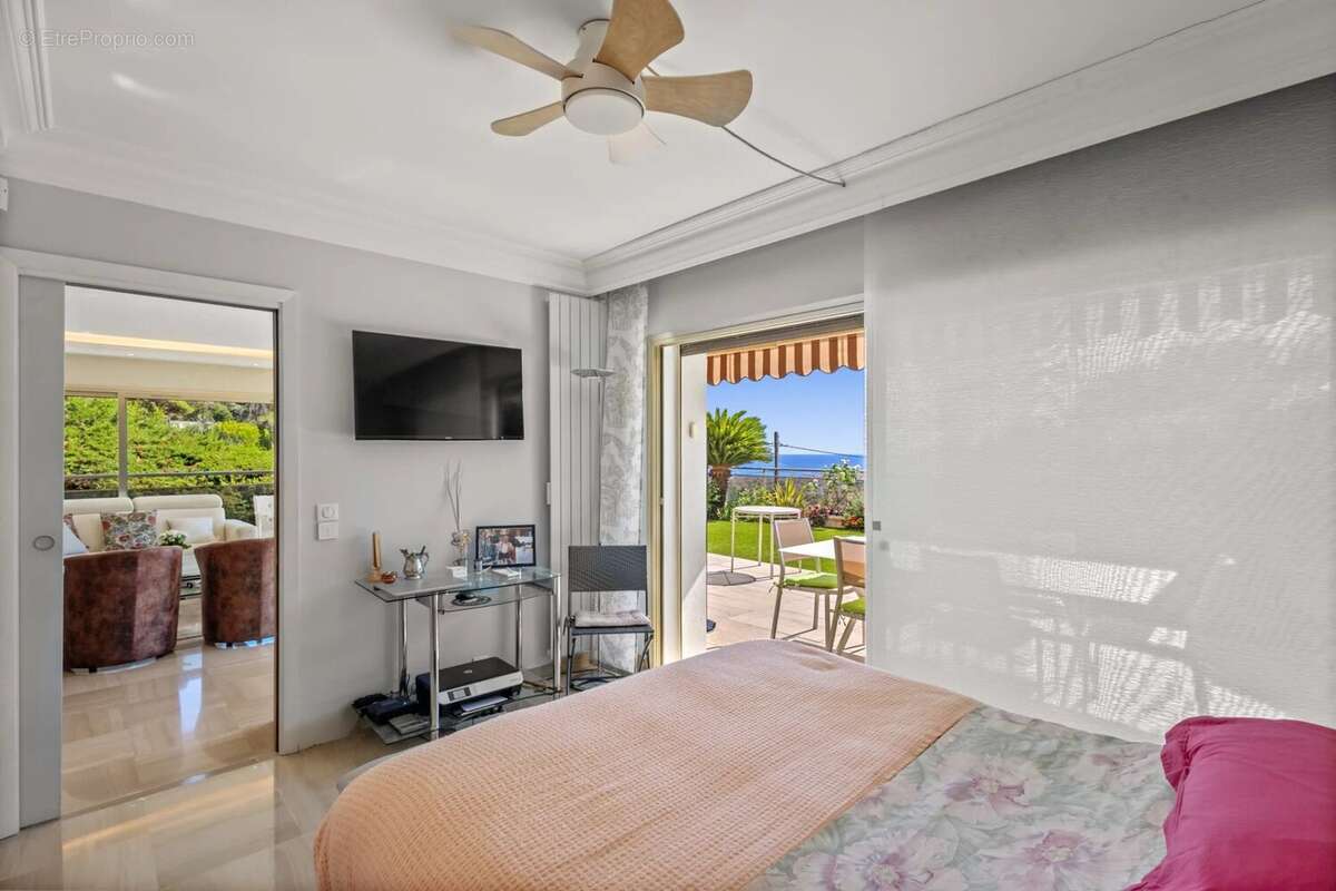 Unique - 2 appartements - 214.47m2 - vue mer panoramique - photo 6