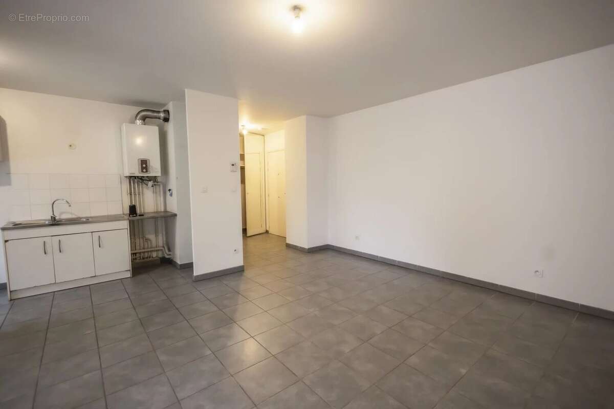 Appartement à LYON-9E