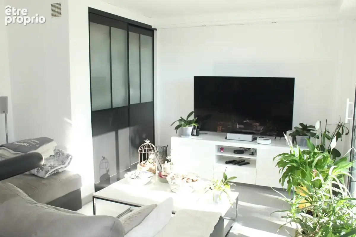 Maison 158 m² à Rillieux-La-Pape  - photo 6