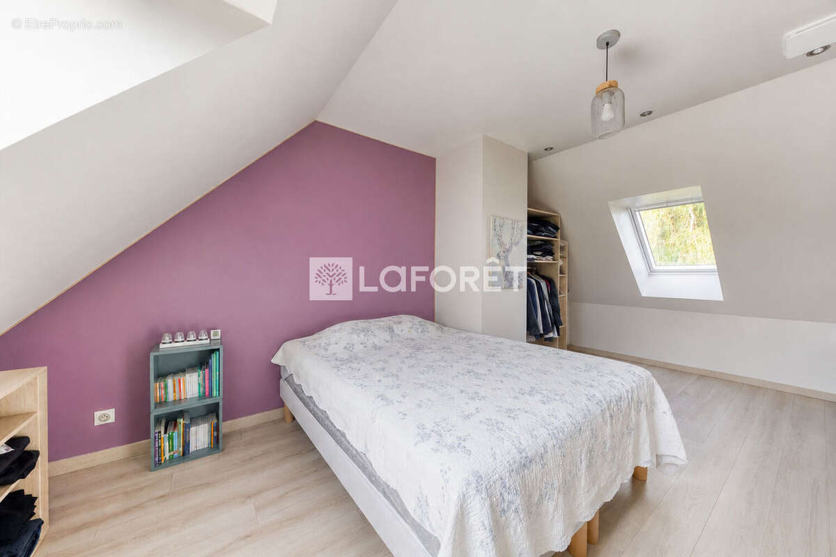 Maison Chevry Cossigny 6 pièce(s) 92m2 - photo 8