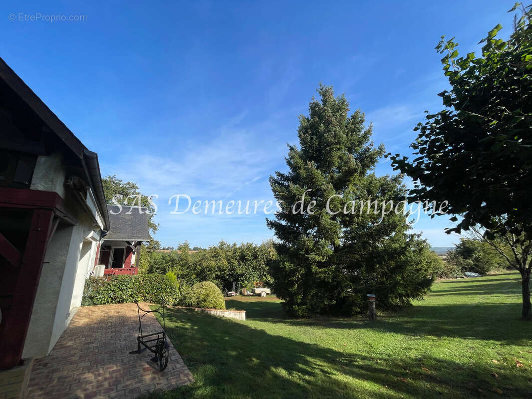 Maison à NEUVY-DEUX-CLOCHERS