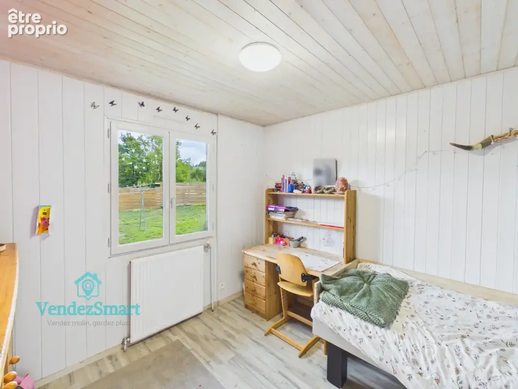 Maison de plein pied sur terrain de 1550m2 environ - photo 6