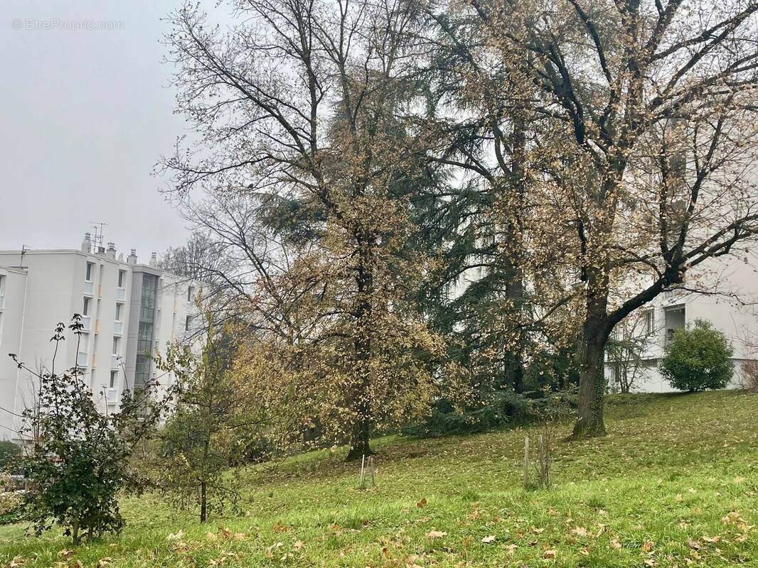 Appartement à LYON-5E