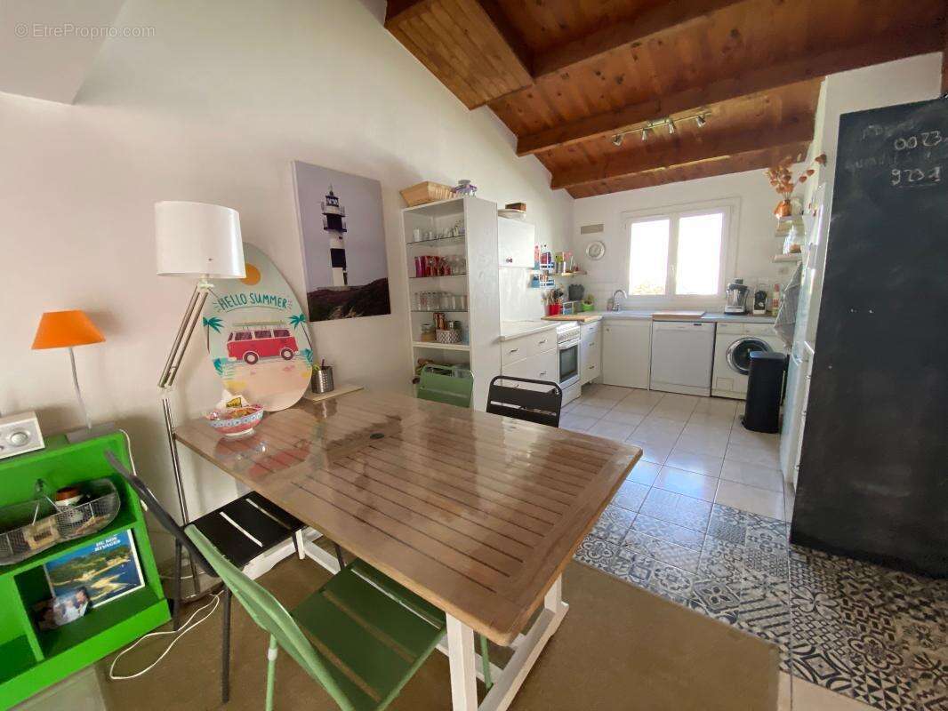 Maison à LES MATHES