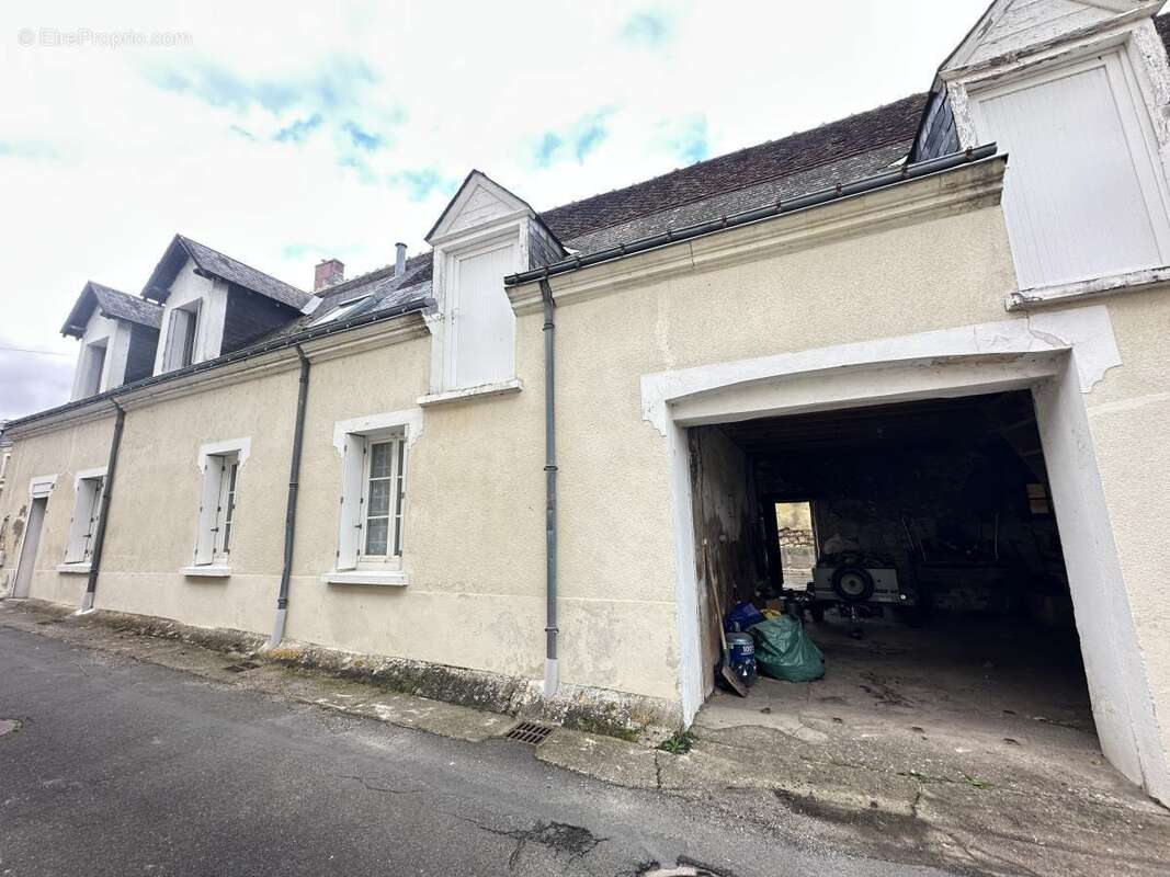 Maison à SAINT-EPAIN