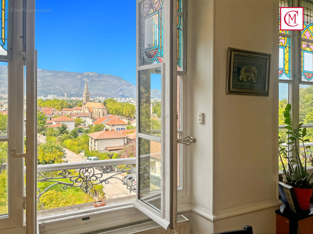 Appartement à EYBENS