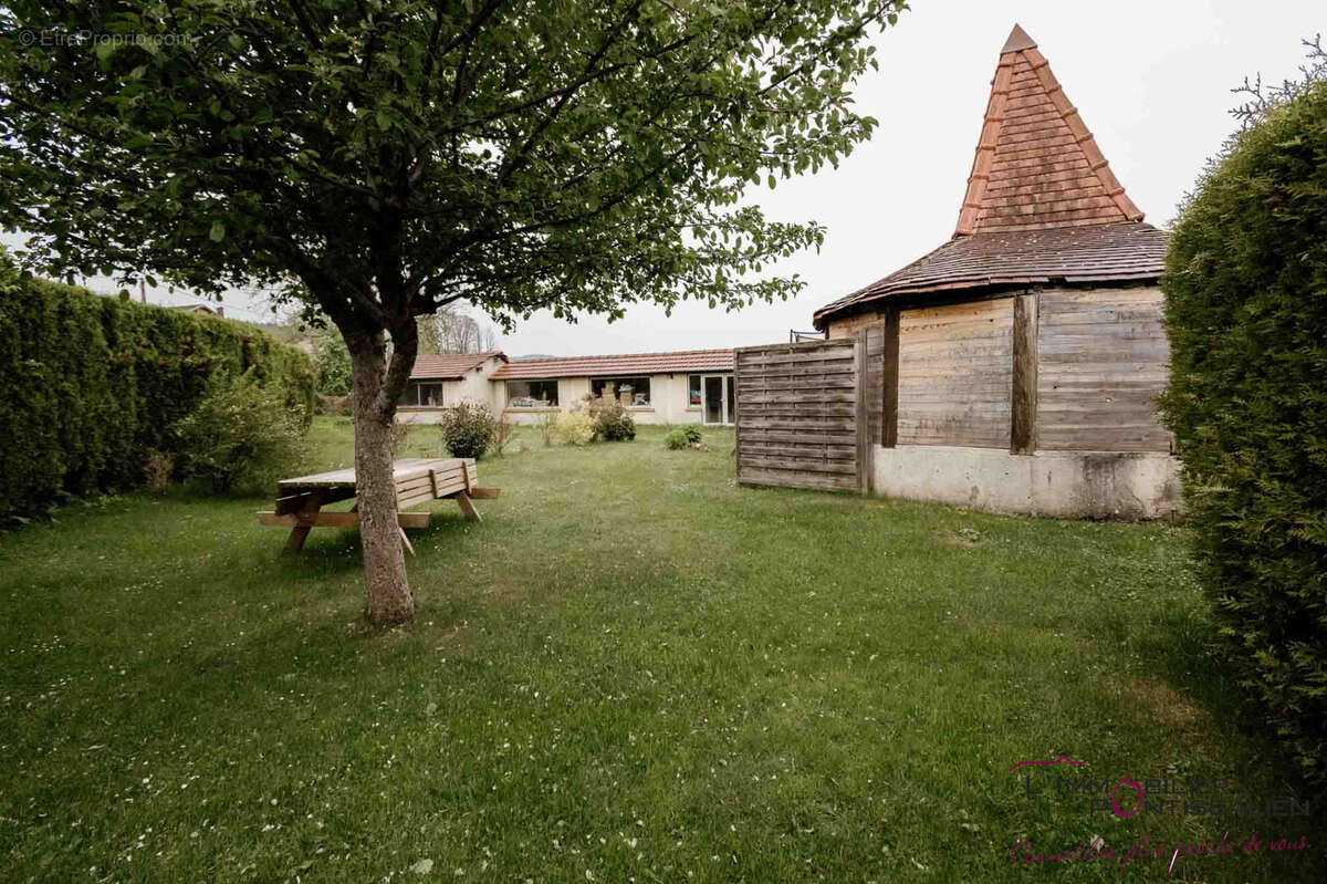Appartement à SAINTE-COLOMBE