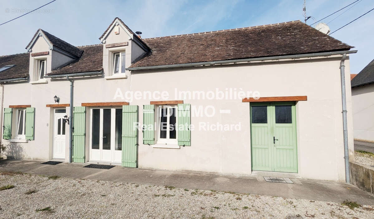 Maison à BEAUMONT-DU-GATINAIS