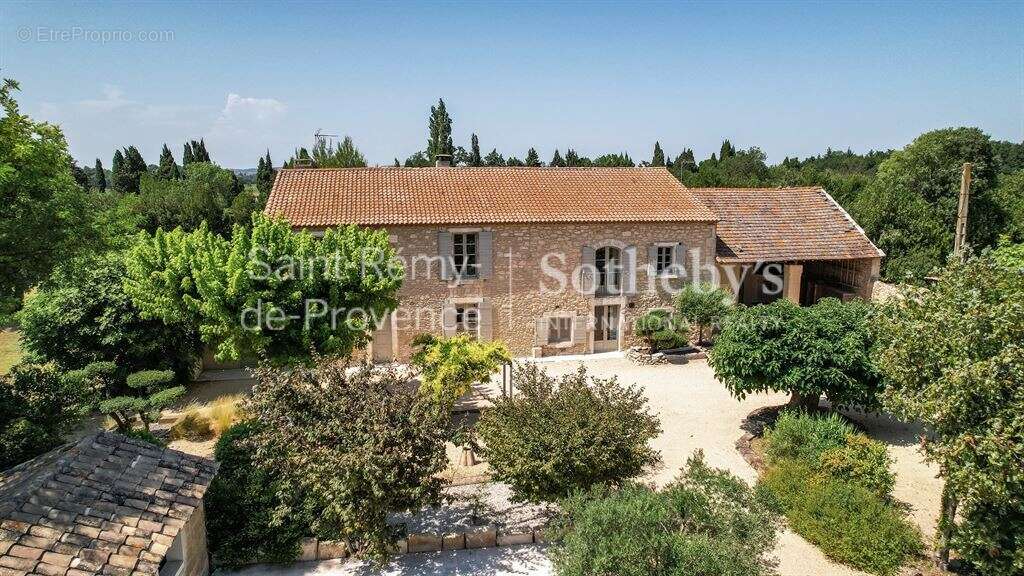 Maison à SAINT-ETIENNE-DU-GRES