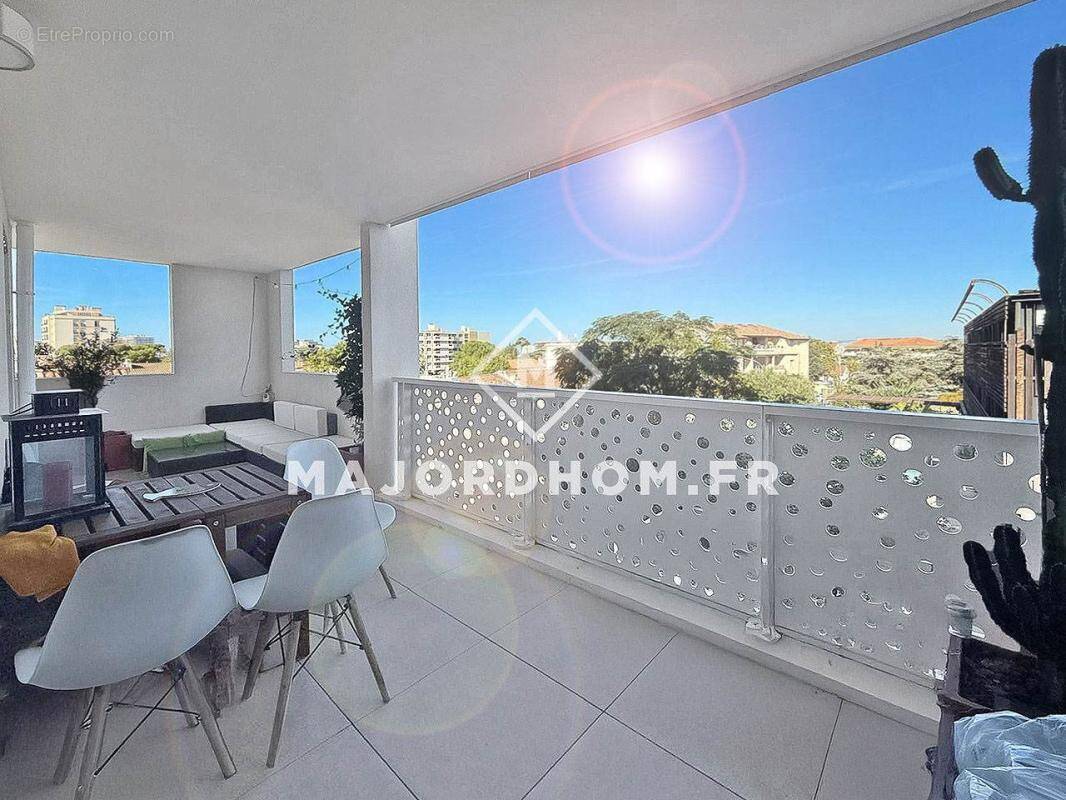 Appartement à MARSEILLE-9E