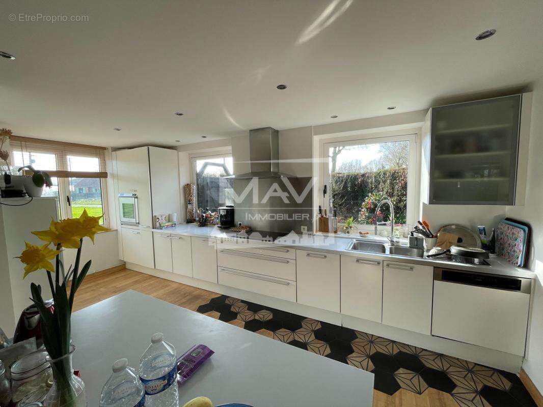 Maison à QUESNOY-SUR-DEULE