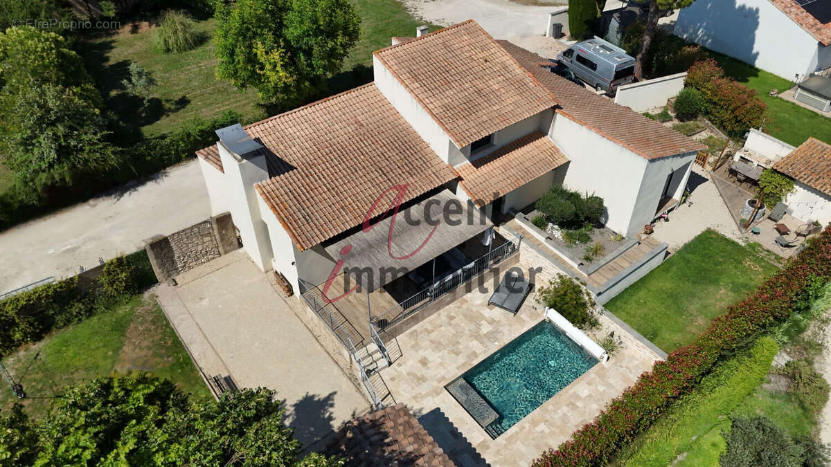 Maison à MOLLEGES