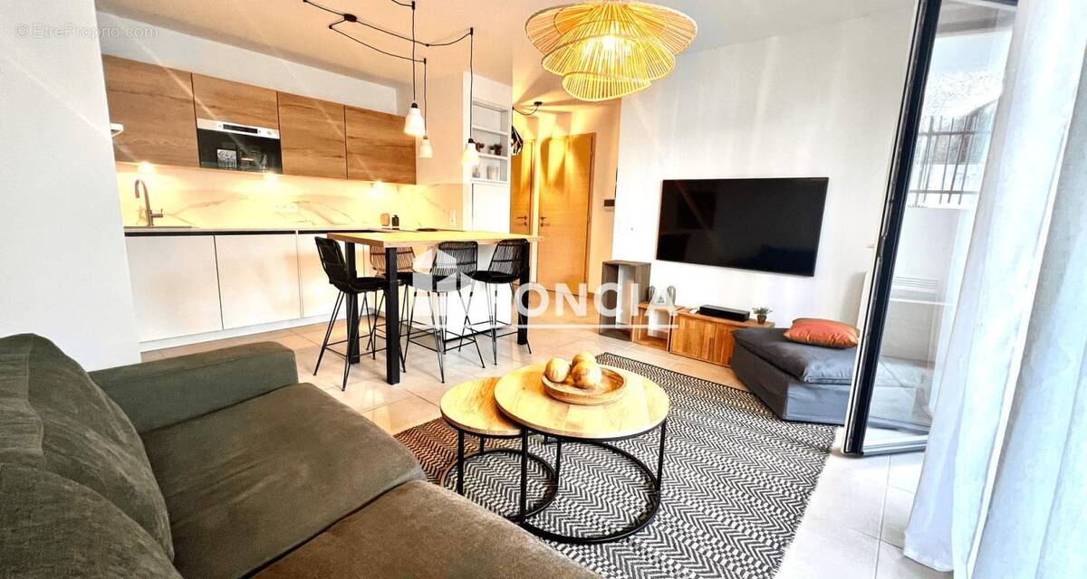 Appartement à MARSEILLE-8E