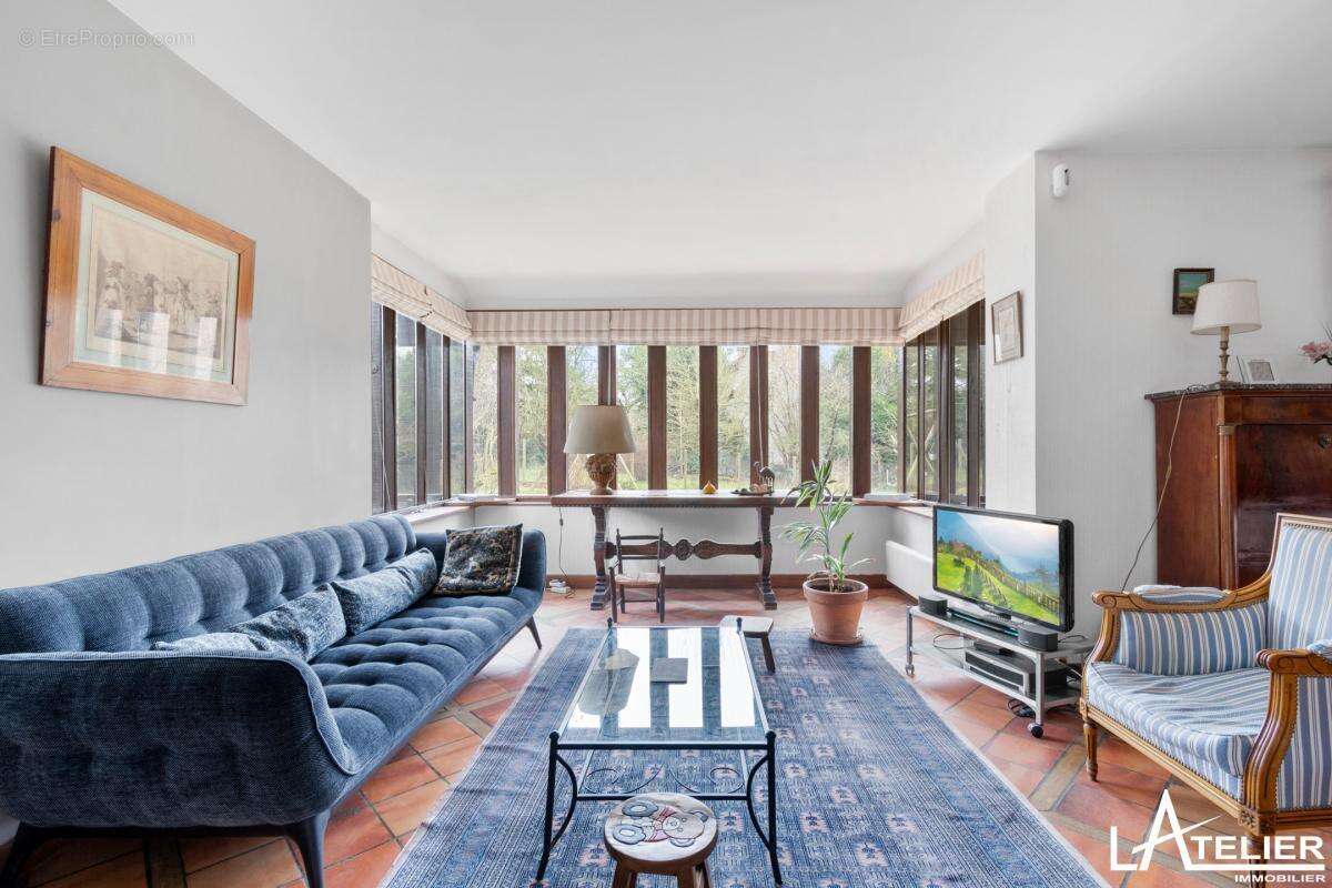 Maison à MAREIL-MARLY