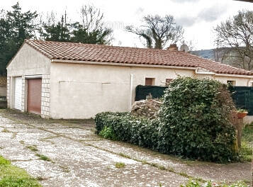 Maison à LAGRASSE