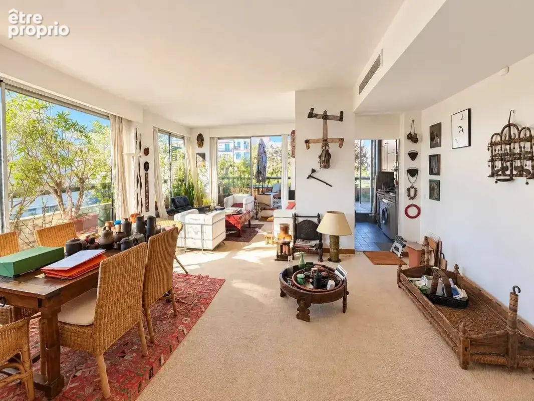 Appartement de126m2 au 6ème étage avec terrasse de 110m2 avec une vue dégagée - photo 2