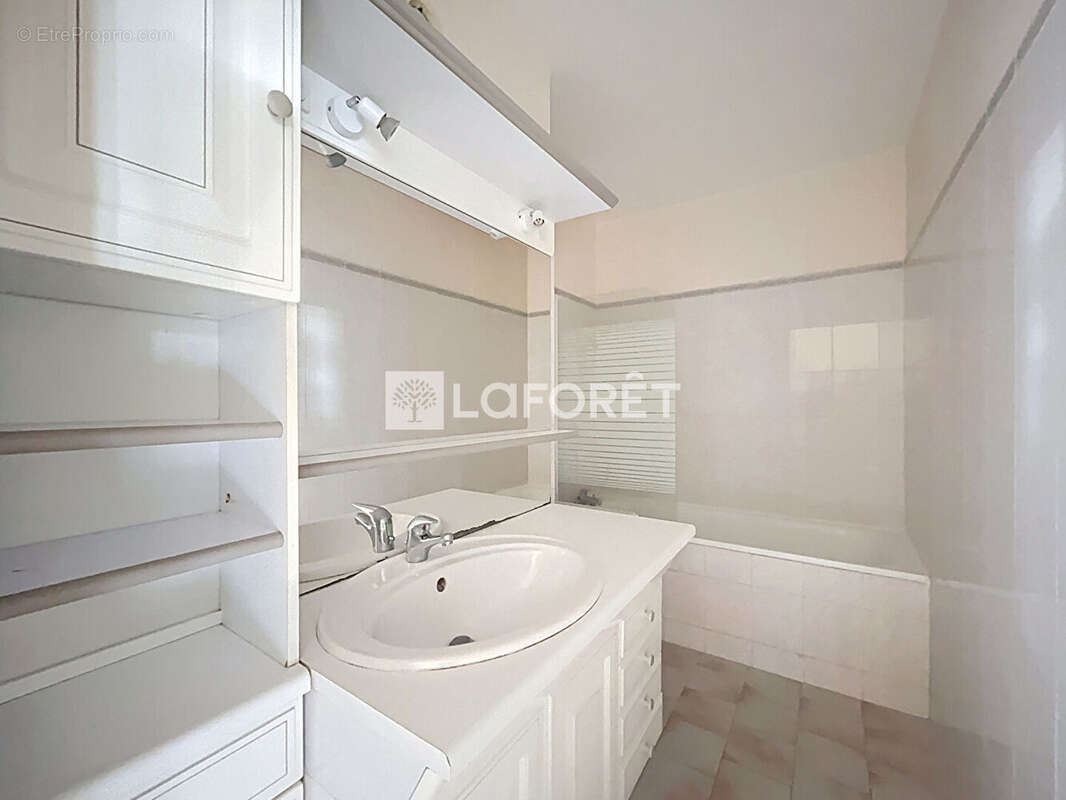 Appartement Verneuil Sur Seine 4 pièce(s) 84 m2 - photo 7