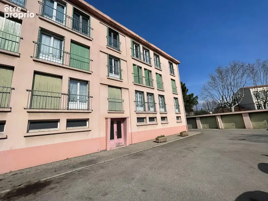 T4 au dernier étage de 70.93 m2 - Village des Milles - photo 13