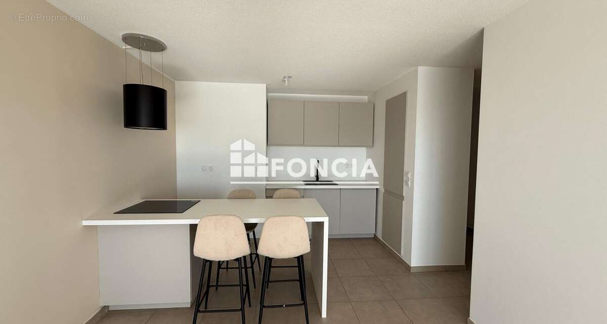 Appartement à LATTES