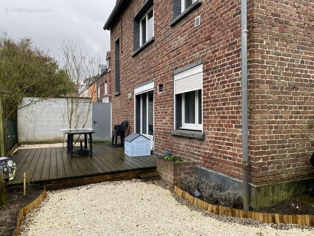 Appartement à LEZENNES