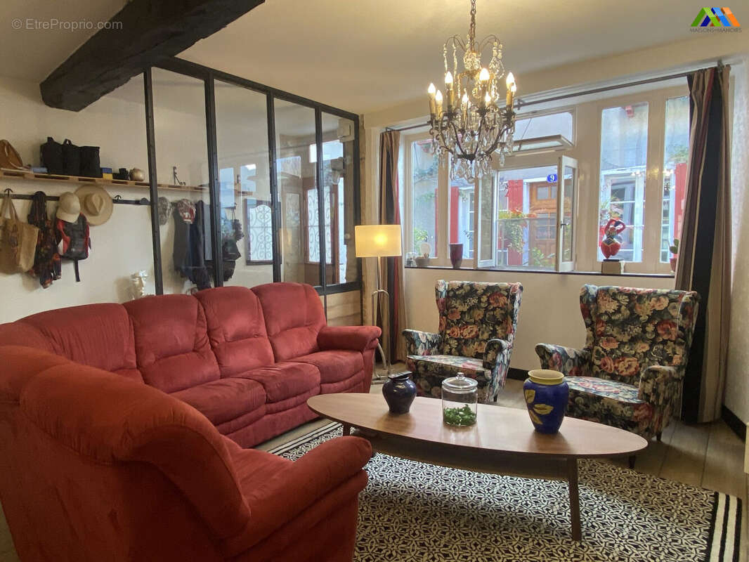 Maison 150 m² à Salies-De-Bearn  - photo 3