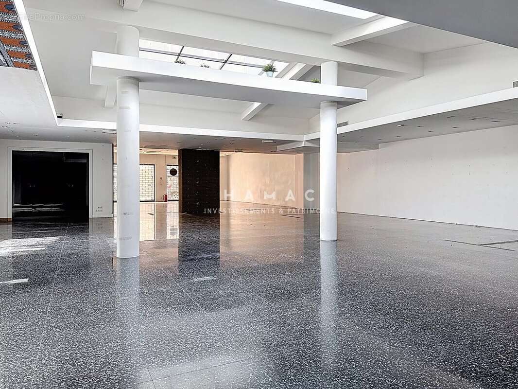 Commerce à SAINT-TROPEZ