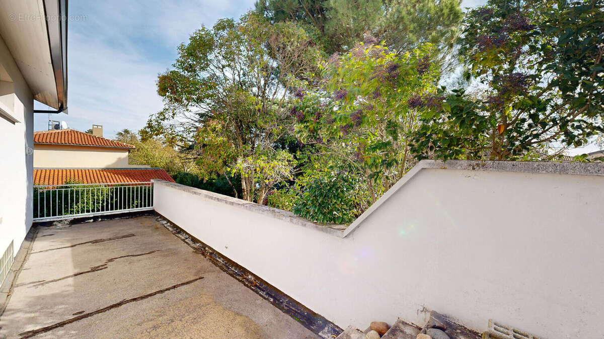 Maison à VILLENEUVE-TOLOSANE