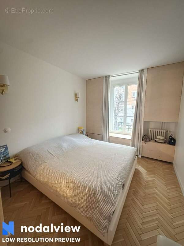 Appartement à COURBEVOIE