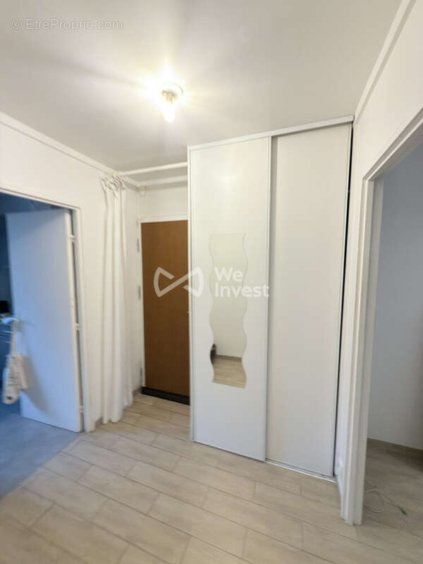 Appartement à SURVILLIERS