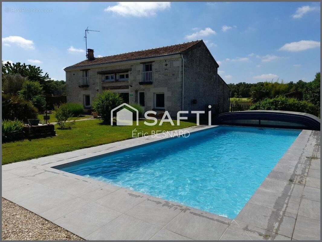 Photo 1 - Maison à BOURNAND