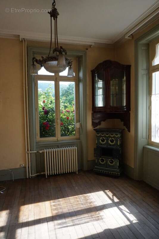 105 m² à Saulxures-Sur-Moselotte  - photo 3