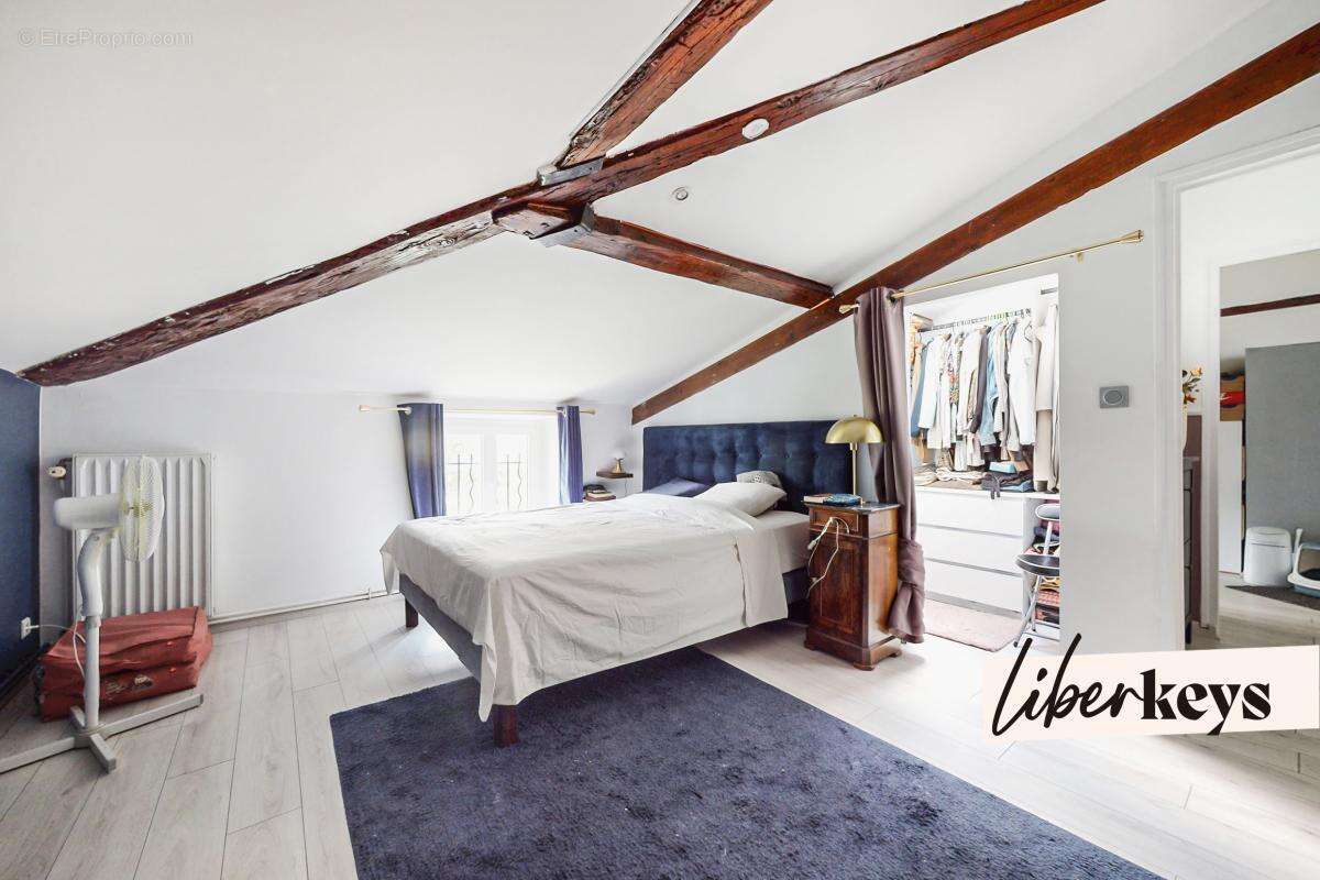 Appartement à OULLINS