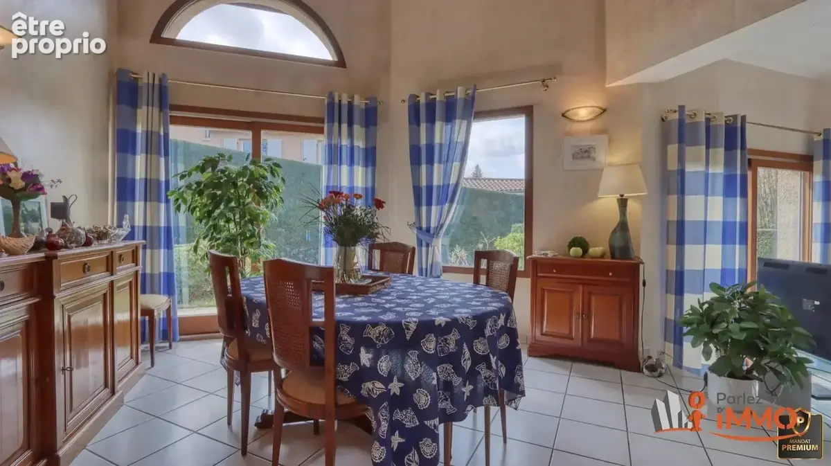 Maison Montanay - photo 2