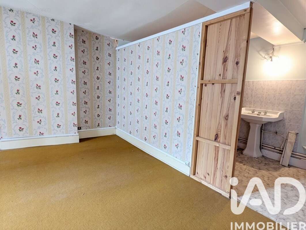 Photo 7 - Maison à SAINT-DENIS-DE-JOUHET