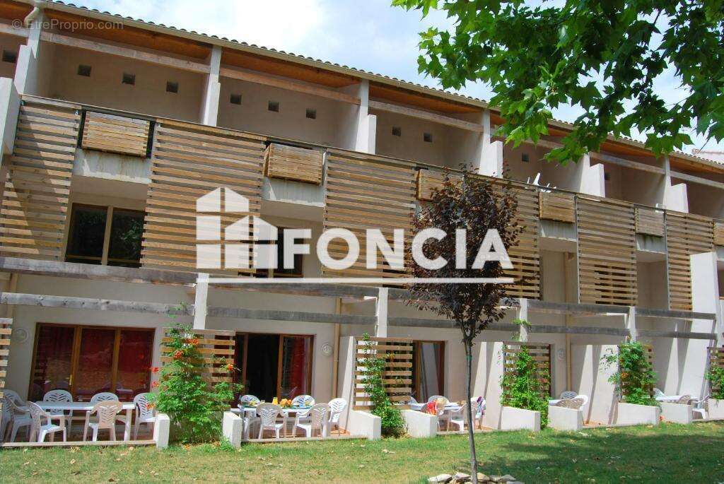 Appartement à BARJAC