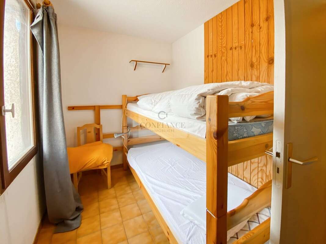 Appartement à SAINT-ETIENNE-DE-TINEE