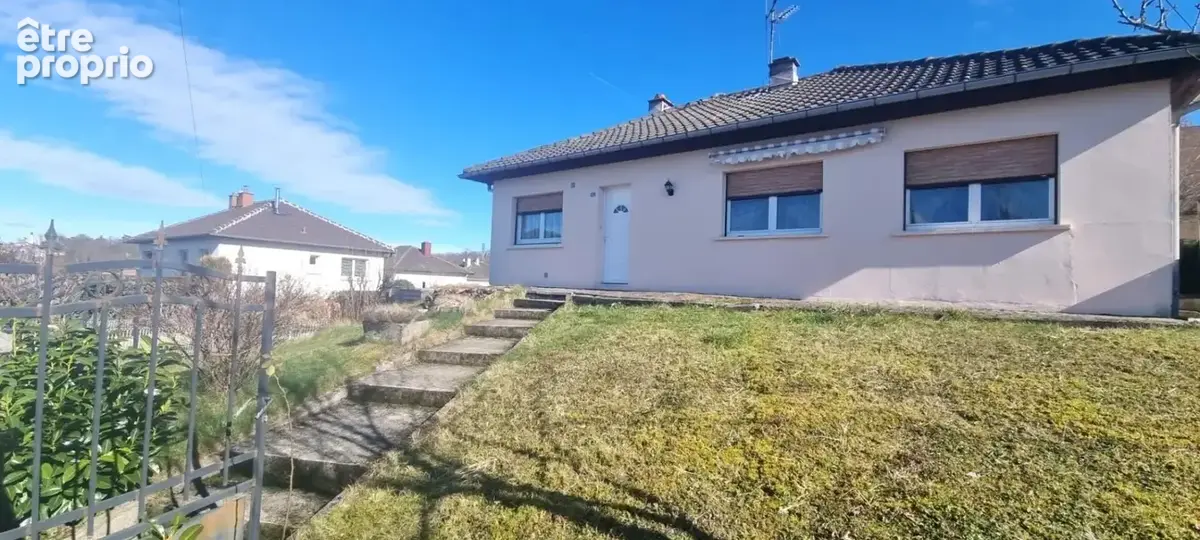 Maison familiale avec beau potentiel - CLASSE D - - photo 12