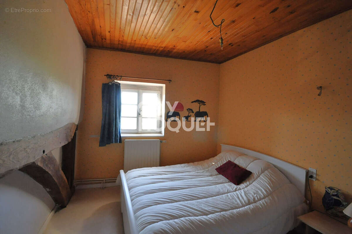 Maison à Meys de 136 m² - photo 4