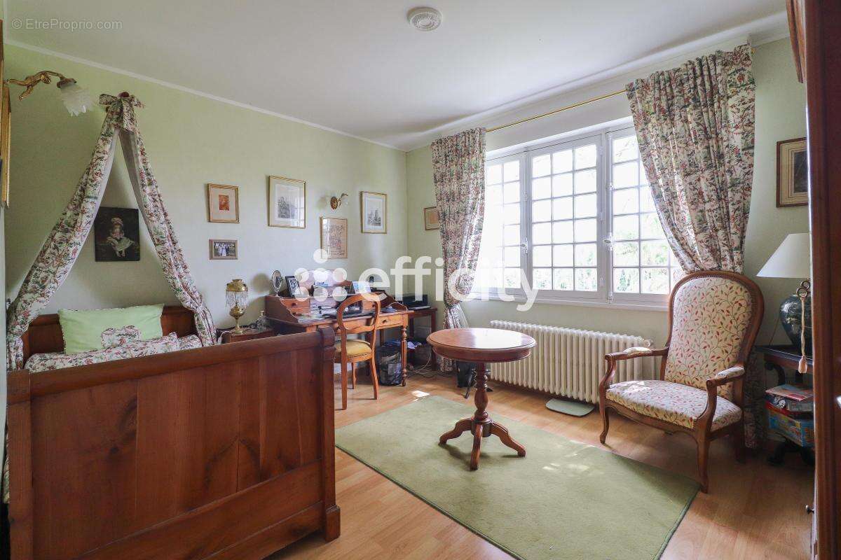 Maison 224 m² à Conches-En-Ouche  - photo 15