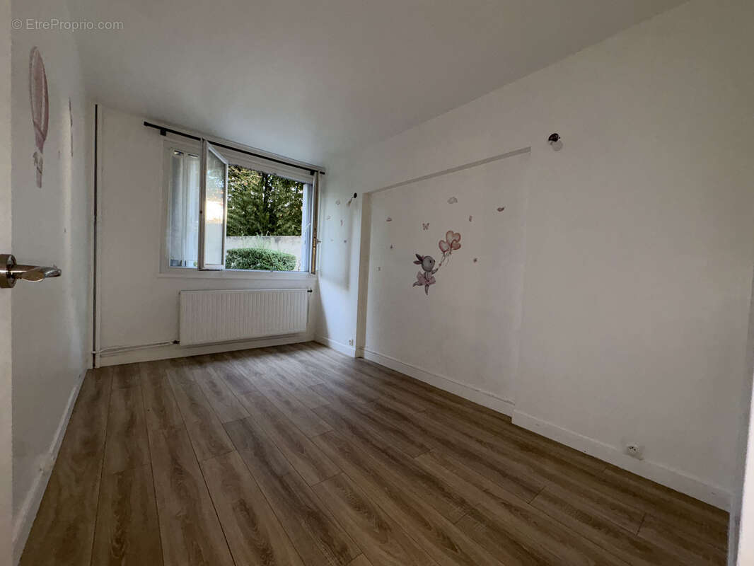 Commerce à JOINVILLE-LE-PONT