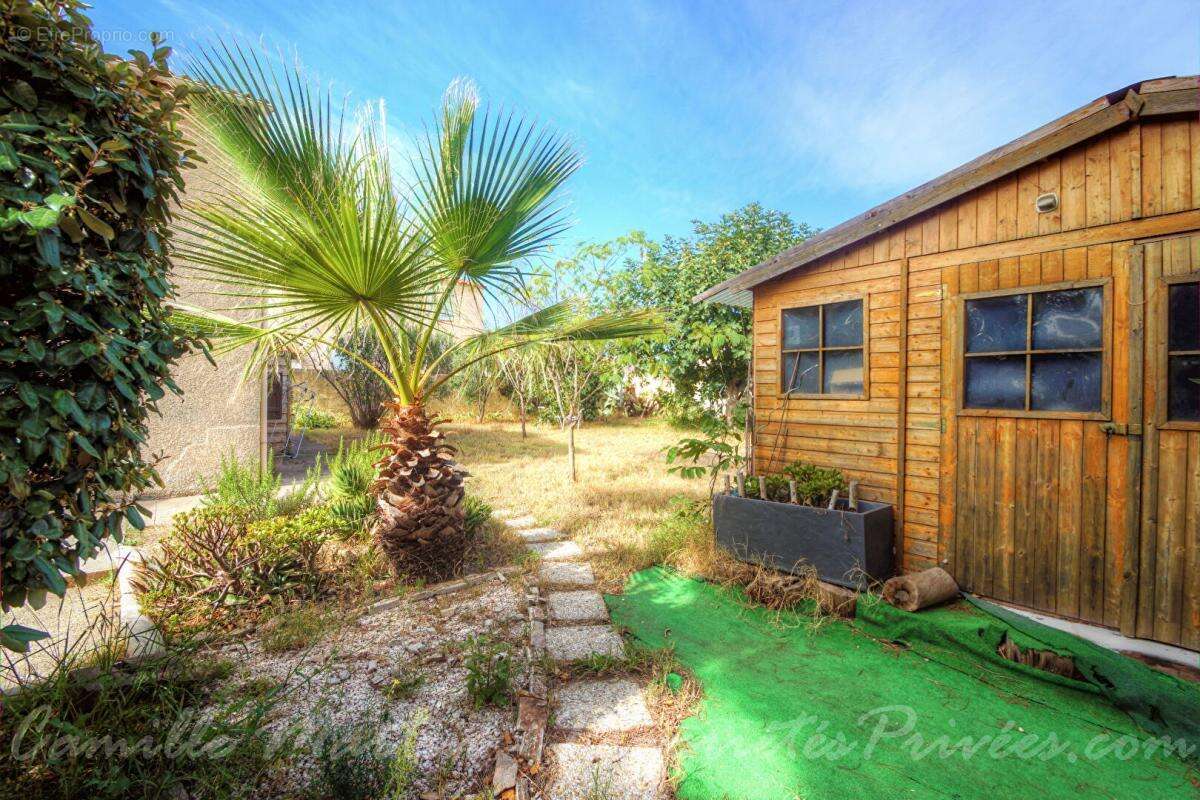 Maison à PUGET-SUR-ARGENS