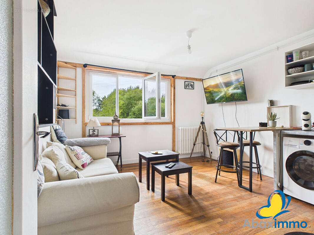 Appartement à MONDEVILLE