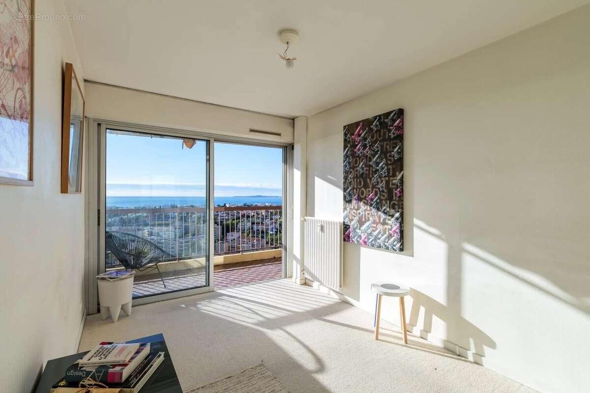 Appartement à CAGNES-SUR-MER