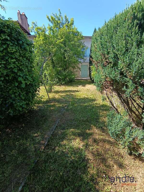 Maison à ROCHECHOUART