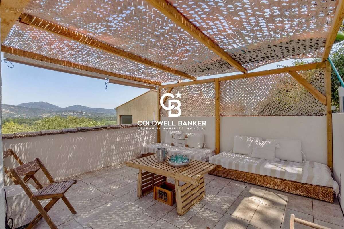 Maison à COGOLIN