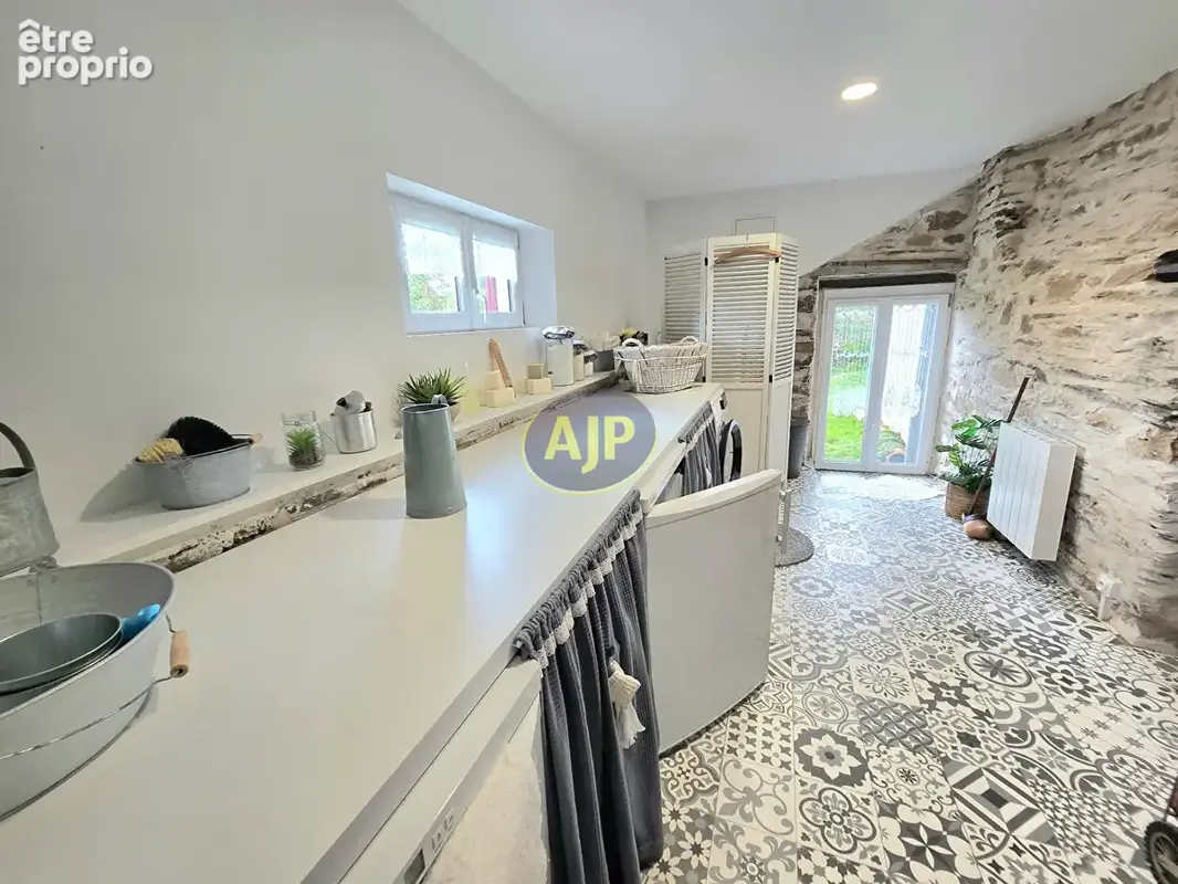 Maison Guemene Penfao 3/4 chambres, dépendance - photo 2