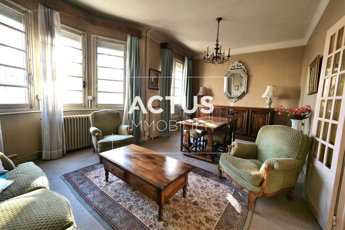 Maison à SALON-DE-PROVENCE